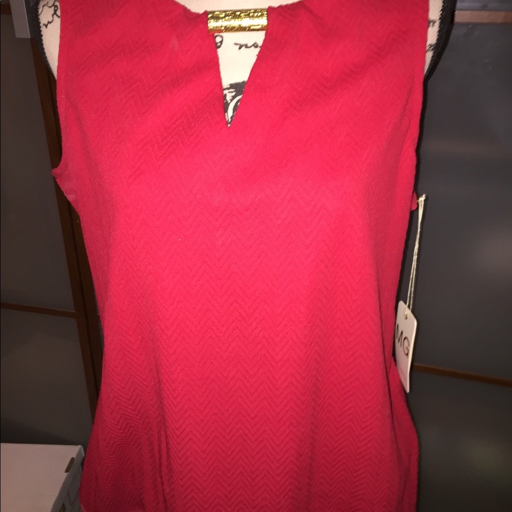 MARIA GABRIELLE RED TEXTURED TUNIC TOP